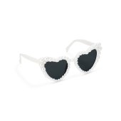 Heart-shaped Glasses with Pearls, white